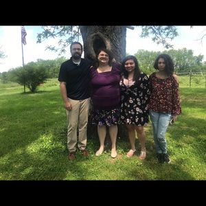 maroon flower flowy shirt